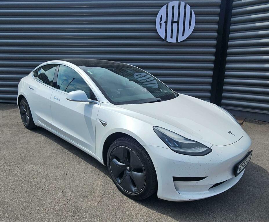 Tesla Model 3 Standard Range Plus Rwd White