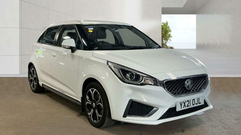 MG MG3 Exclusive Nav White