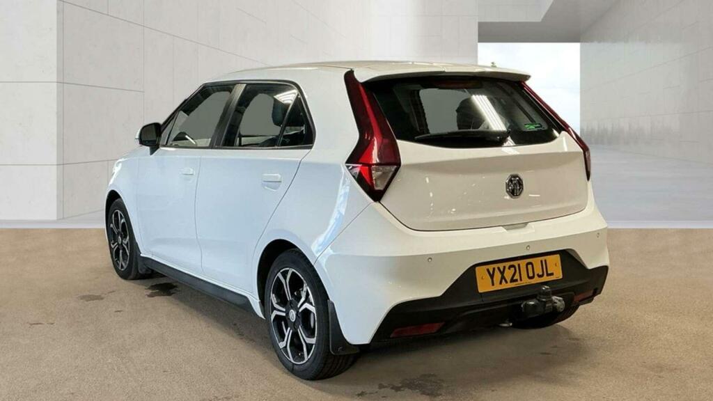 MG MG3 Exclusive Nav White #6