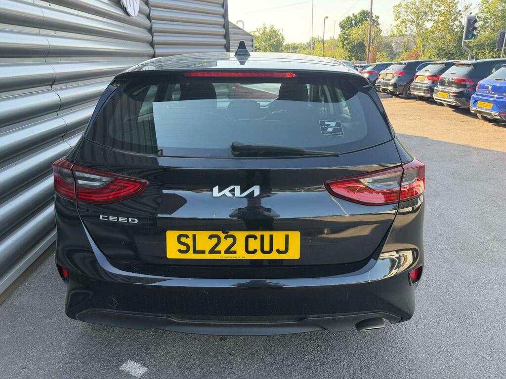 Kia Ceed 2 Black #6