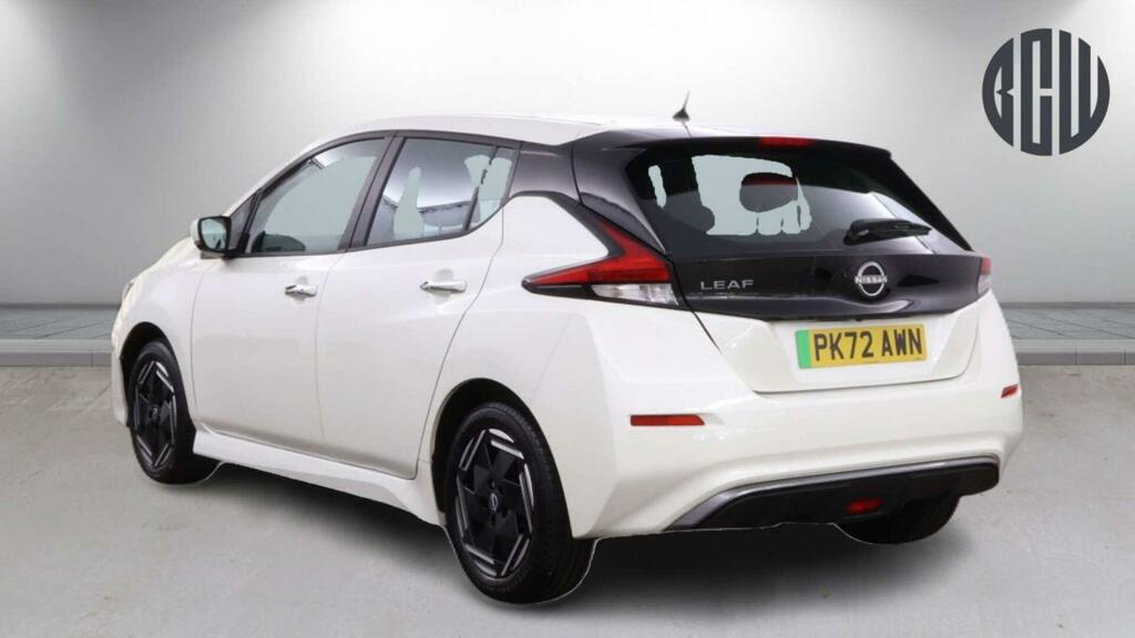 Nissan Leaf Acenta White #3
