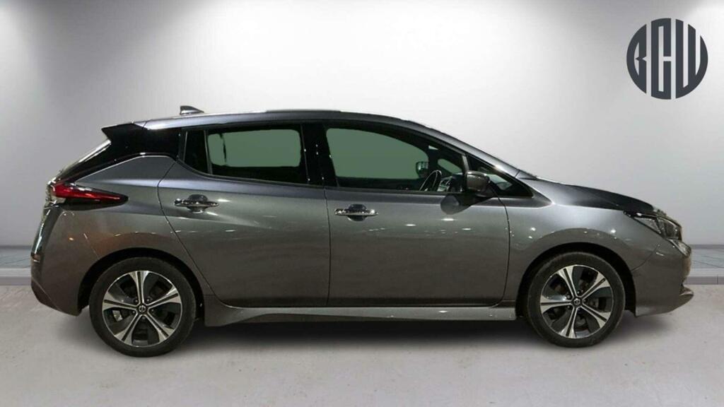 Nissan Leaf N-connecta Grey #2