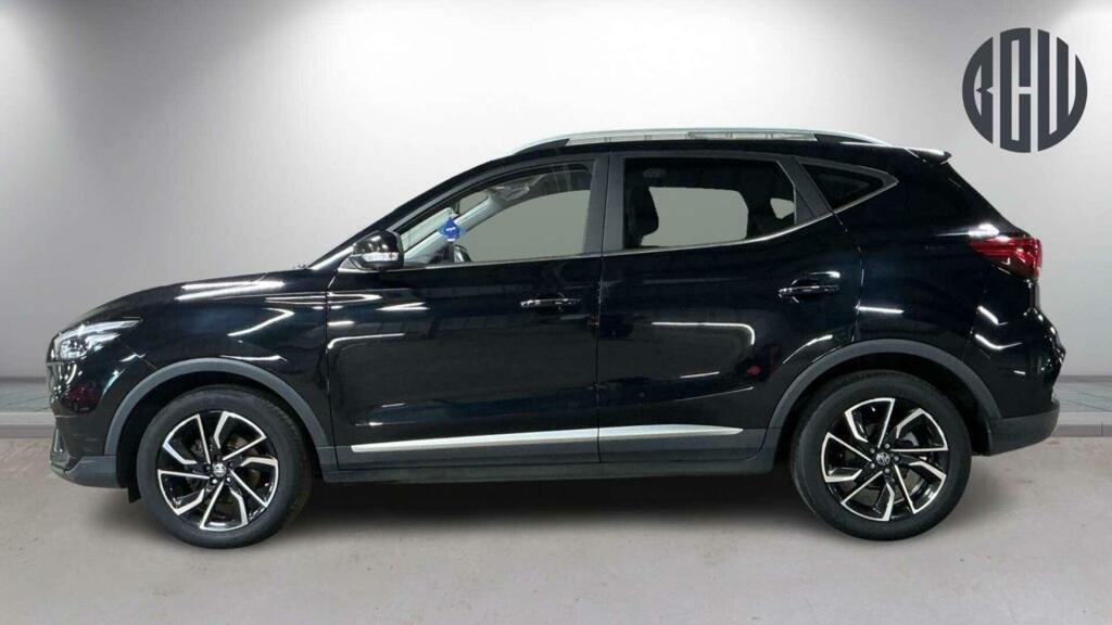 MG ZS Exclusive Black #6