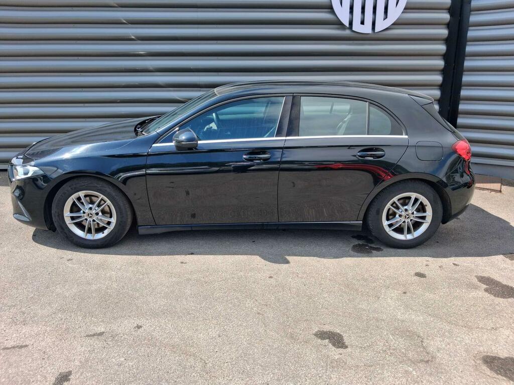 Mercedes-Benz A Class Se Black #3
