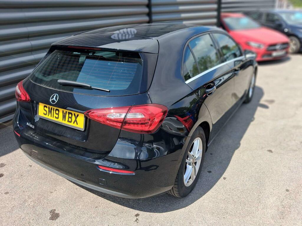 Mercedes-Benz A Class Se Black #5