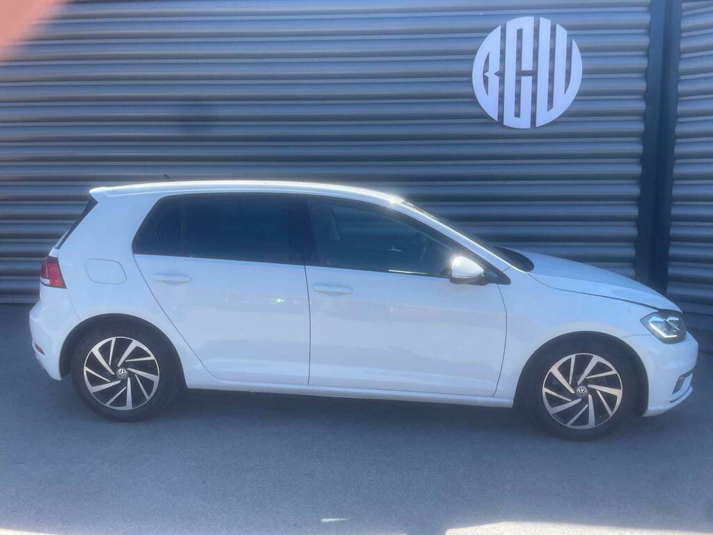 Volkswagen Golf Match Edition White #2