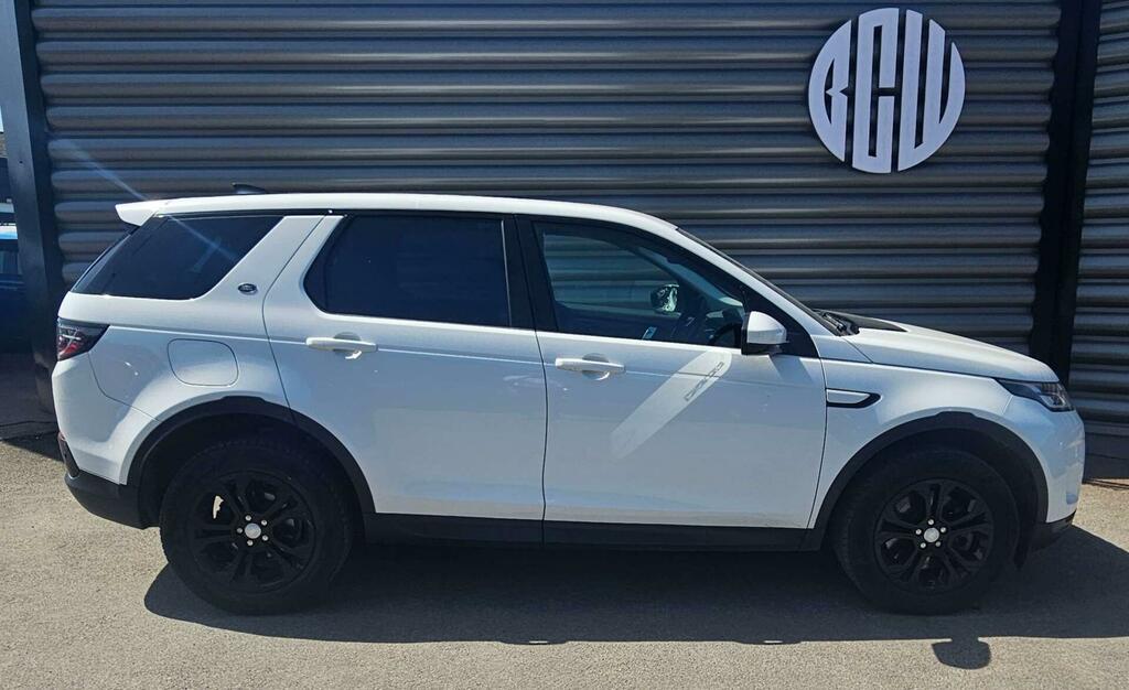Land Rover Discovery Sport 2.0 D165 Euro 6 Ss White #4