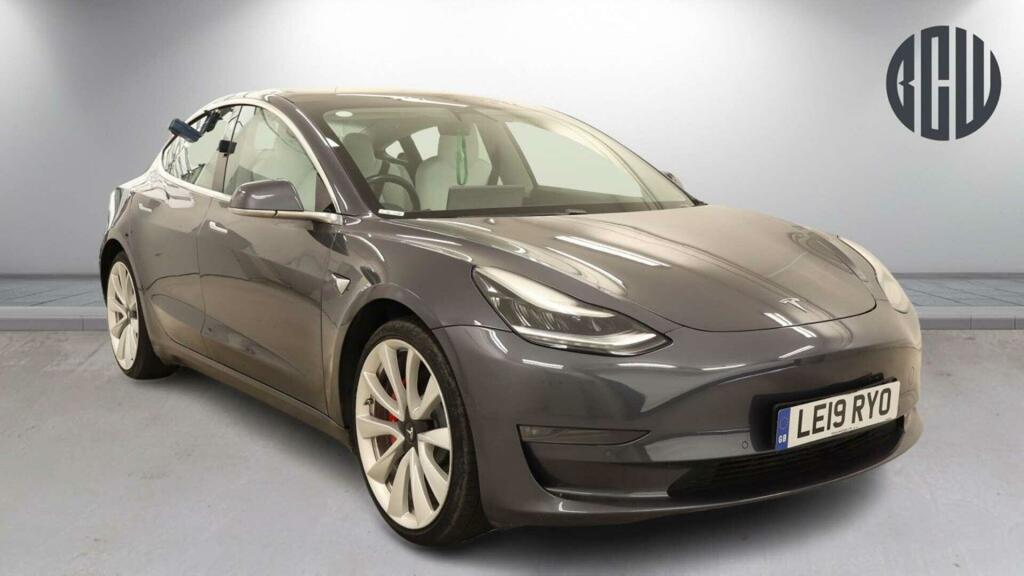 Tesla Model 3 Performance Grey