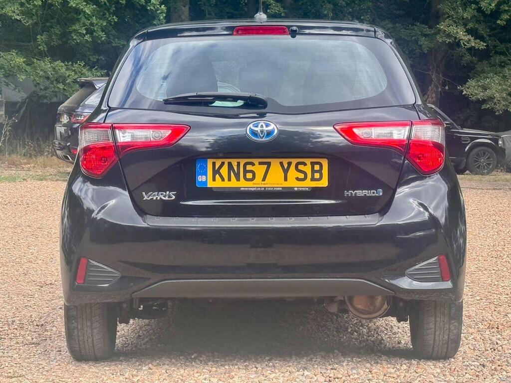 Toyota Yaris 1.5 Vvt-h Icon Tech E-cvt Euro 6 Ss Black #5