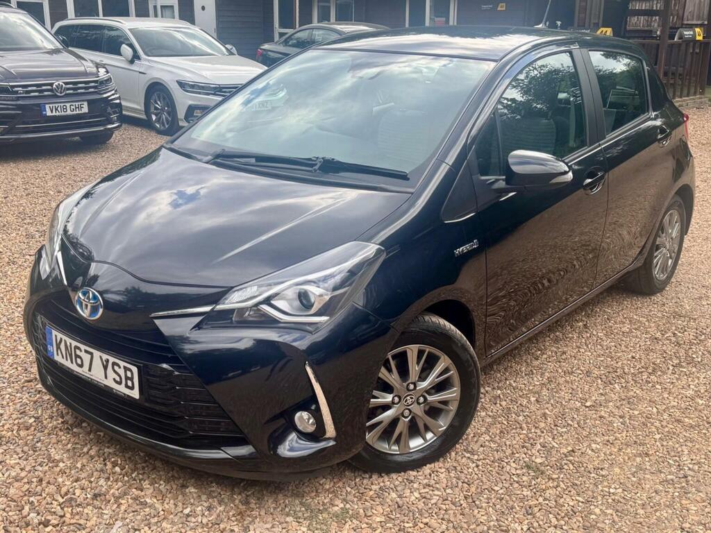 Toyota Yaris 1.5 Vvt-h Icon Tech E-cvt Euro 6 Ss Black #3