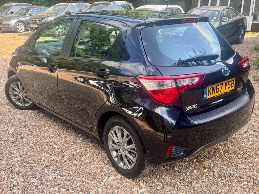 Toyota Yaris 1.5 Vvt-h Icon Tech E-cvt Euro 6 Ss Black #6