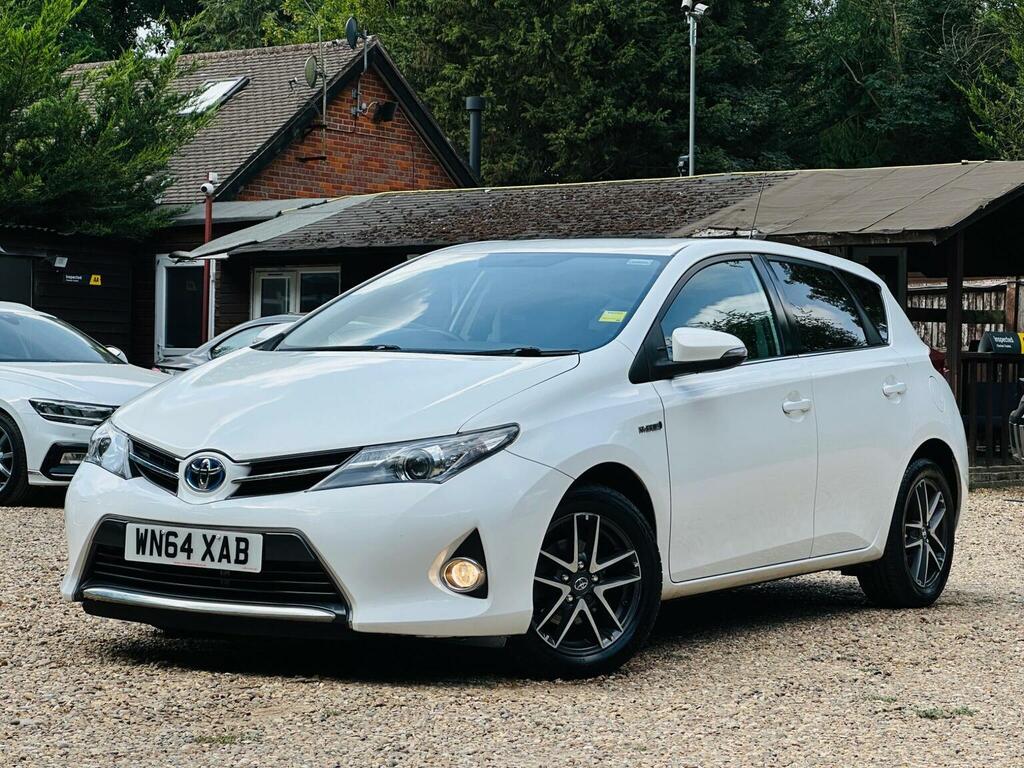 Toyota Auris 1.8 Vvt-h Icon Plus Cvt Euro 5 Ss White #4