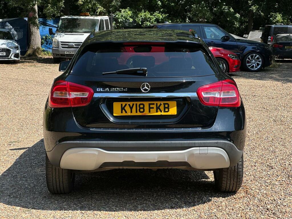 Mercedes-Benz GLA Class 2.1 Gla200d Se 7G-dct Euro 6 Ss Black #4