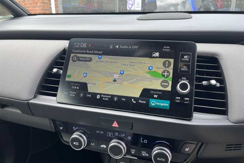 Honda Hr-V 1.5 Ehev Elegance Cvt YH72KLD White #5