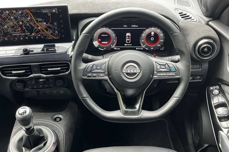 Nissan Juke 1.0 Dig-t Tekna MD26WWL Red #4