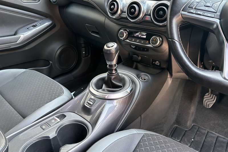 Nissan Juke 1.0 Dig-t 114 N-connecta LM24CHC Red #6