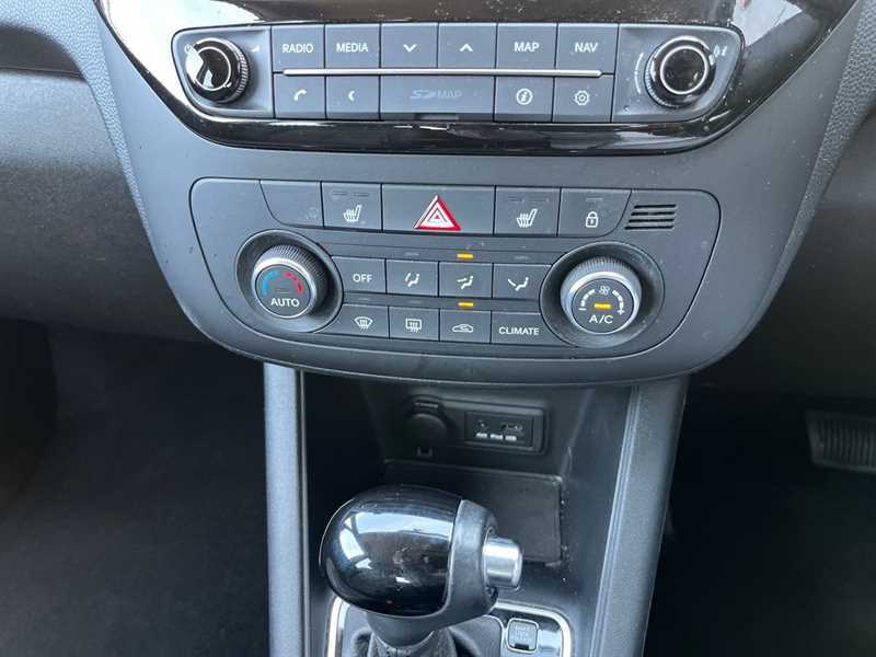 Kia Venga 1.6 3 6 Silver #3