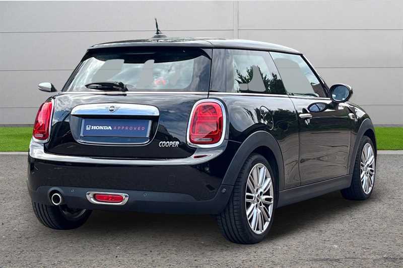 Mini Hatch 1.5 Cooper Exclusive II KE70YFJ Black #3