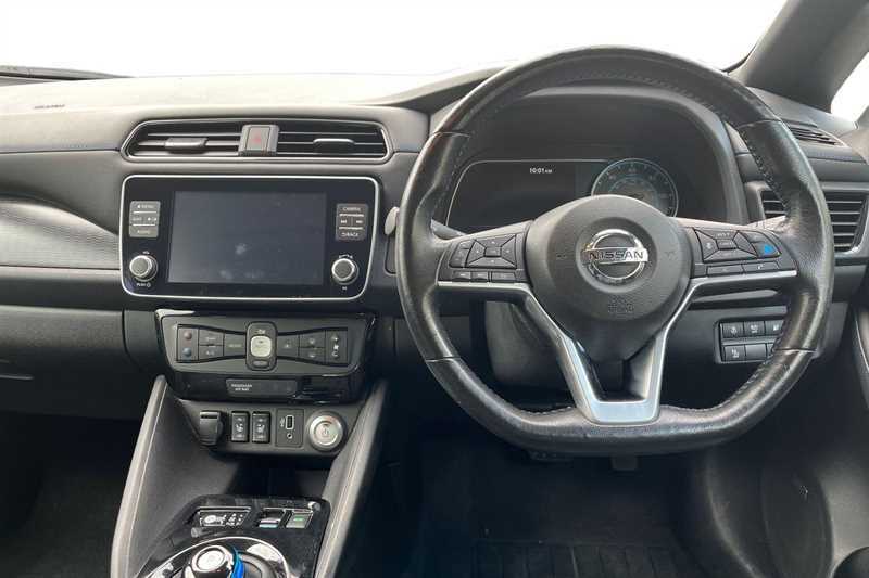Nissan Leaf 160Kw E Tekna 62Kwh White #4