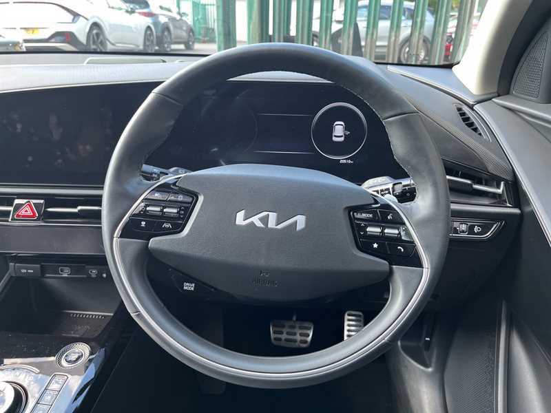 Kia Niro 1.6 Gdi Phev 4 Dct RO23EYD Black #6