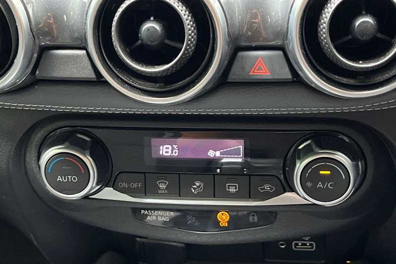 Nissan Juke 1.0 Dig-t N-connecta Dct Brown
