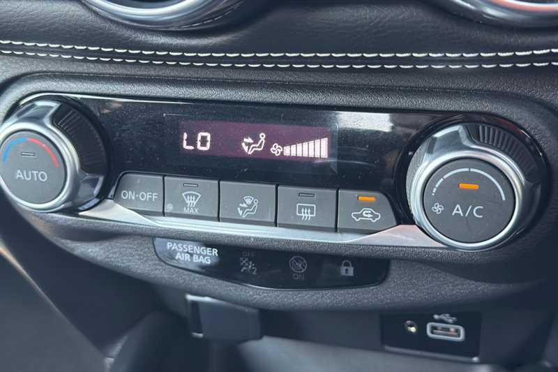 Nissan Juke 1.0 Dig-t 114 N-connecta Blue