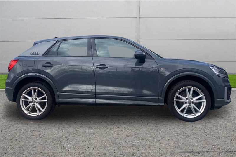 Audi Q3 2.0 Tdi 177 S Line Grey #3