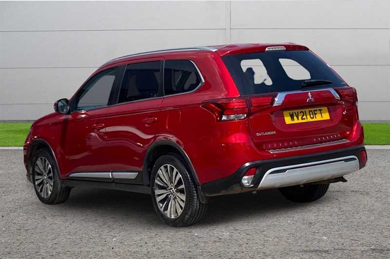 Mitsubishi Outlander 2.0 Exceed Cvt Red #2
