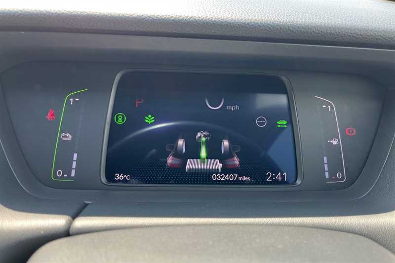 Honda Jazz 1.5 I-mmd Hybrid Ex Ecvt RE71CDX White #2