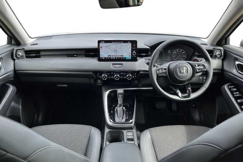 Honda Hr-V 1.5 Ehev Advance Cvt White #4