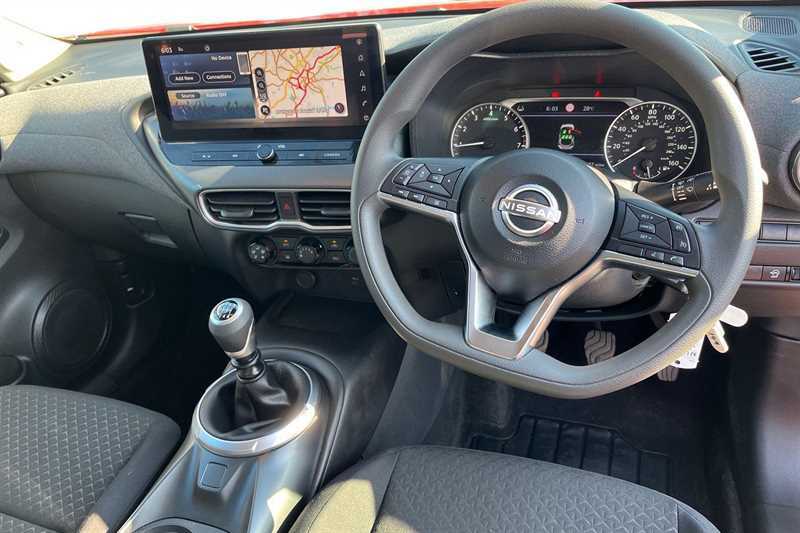 Nissan Juke 1.0 Dig-t Acenta Premium MW24UPY Red #4