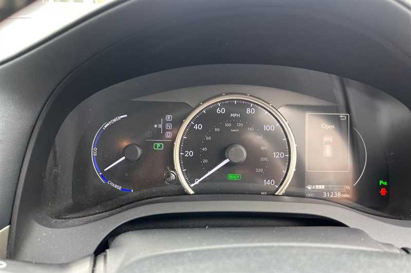 Lexus CT 200H 1.8 Luxury Cvt Grey #2