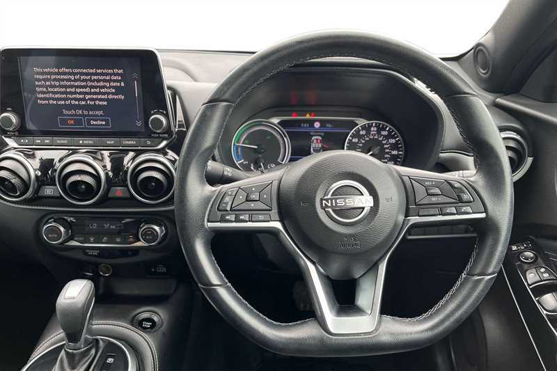 Nissan Juke 1.6 Hybrid Premiere Edition ML72TLY Black #5