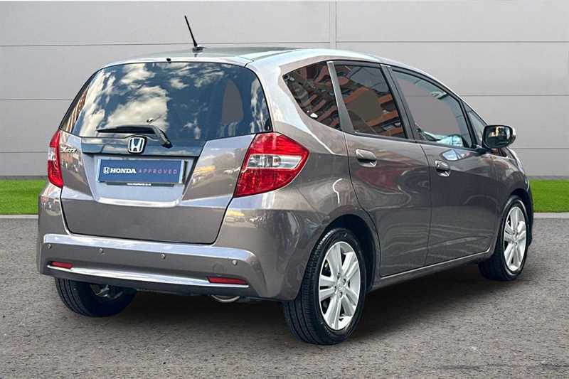 Honda Jazz 1.4 I-vtec Es Plus Cvt Brown #3