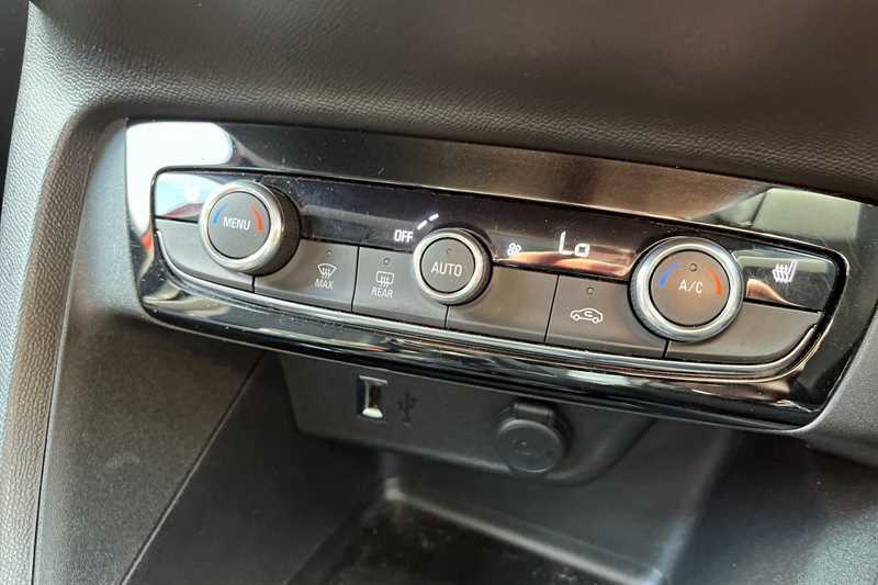Vauxhall Corsa 1.2 Elite Nav FP70XVD Orange #3