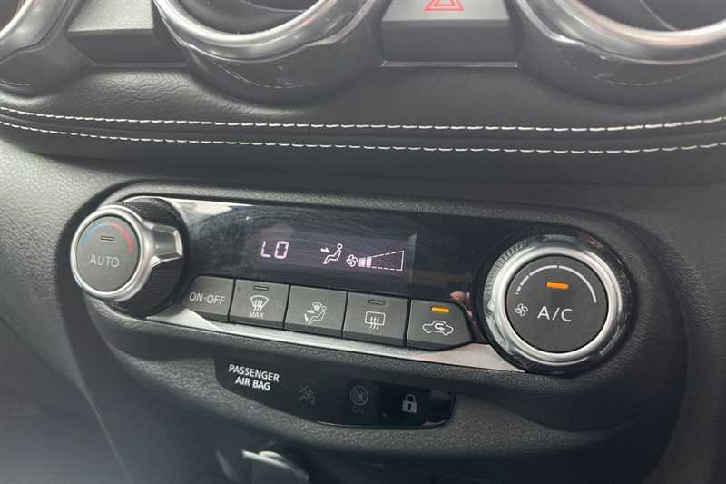 Nissan Juke 1.0 Dig-t 114 N-connecta Dct Blue