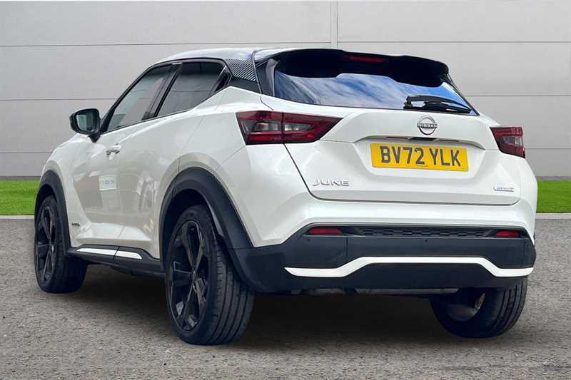 Nissan Juke 1.6 Hybrid Premiere Edition BV72YLK White #2