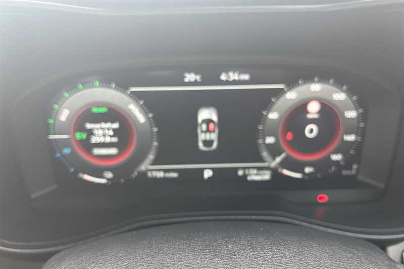 Nissan Juke 1.6 Hybrid Tekna MD25APZ Black #3