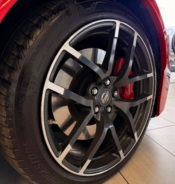 Nissan 370Z 3.7 V6 344 Nismo Red #3