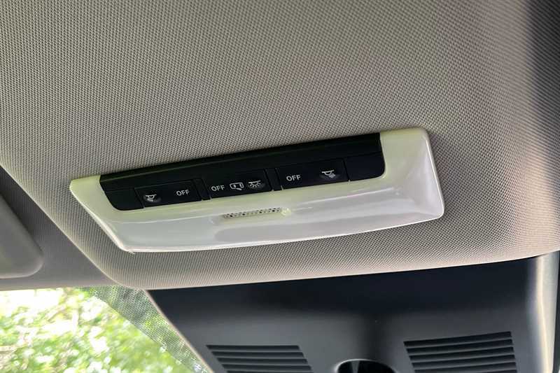 Nissan Leaf 110Kw N-connecta 39Kwh - 2023 23 Grey #40