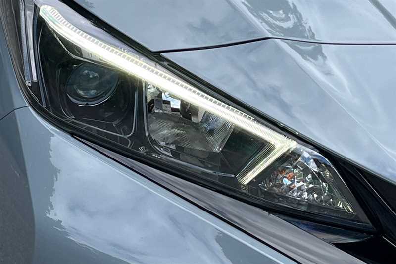 Nissan Leaf 110Kw N-connecta 39Kwh - 2023 23 Grey #13