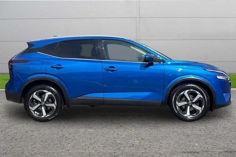 Nissan Qashqai 1.3 Dig-t Mh Premiere Edition BD21CYF Blue #4