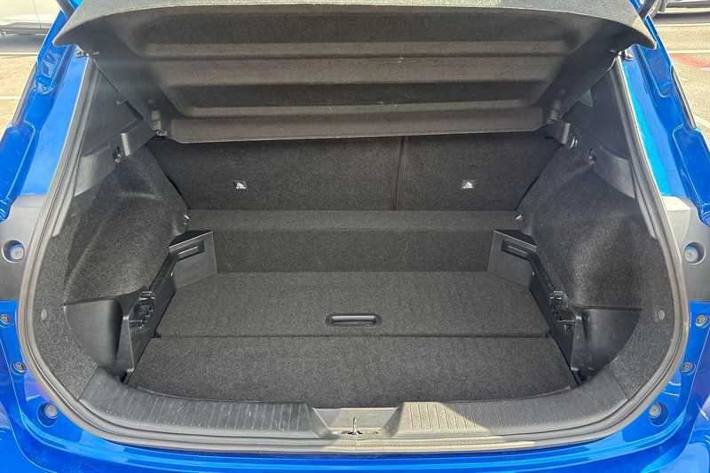Nissan Qashqai 1.3 Dig-t Mh Premiere Edition BD21CYF Blue #5