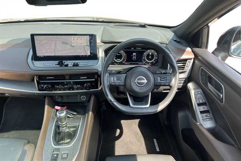 Nissan Qashqai 1.3 Dig-t Mh Tekna DY74YEF Green #5