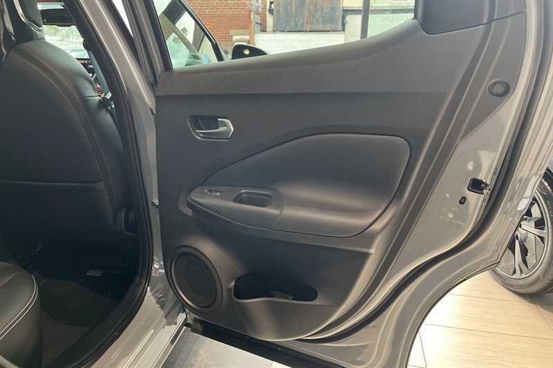 Nissan Juke 1.0 Dig-t Tekna Suv Dct Euro 6 S WL75CYJ Black #21