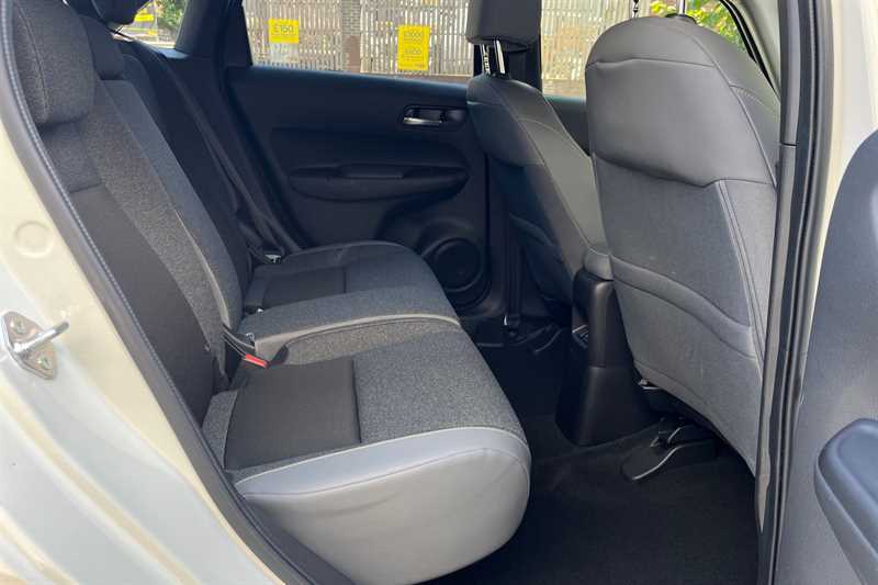 Honda Jazz Honda Jazz 1.5 H I-mmd Advance Hatchback Petro Black #28