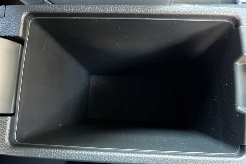 Honda Jazz Honda Jazz 1.5 H I-mmd Advance Hatchback Petro Black #25