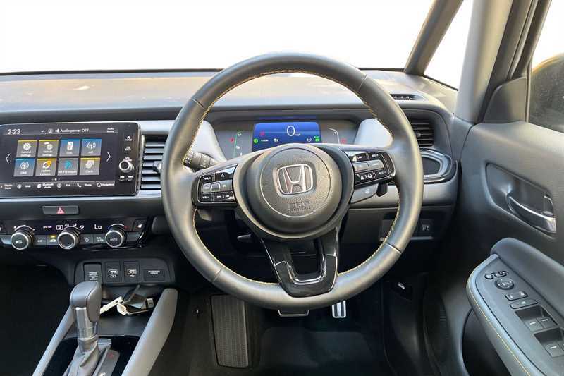 Honda Jazz Honda Jazz 1.5 H I-mmd Advance Hatchback Petro Black #4
