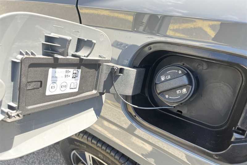 Hyundai Tucson 1.6T Hybrid N Line S Red #38