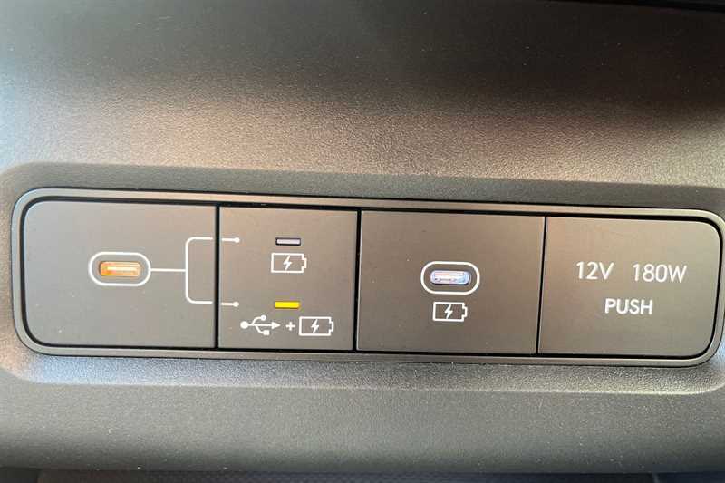 Hyundai Tucson 1.6T Hybrid N Line S Red #26